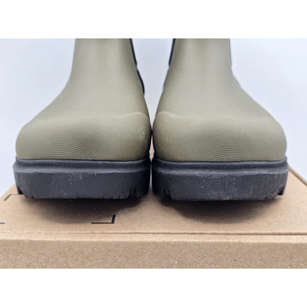 Bogs Olive Green and Black Chelsea Rain Boots 8